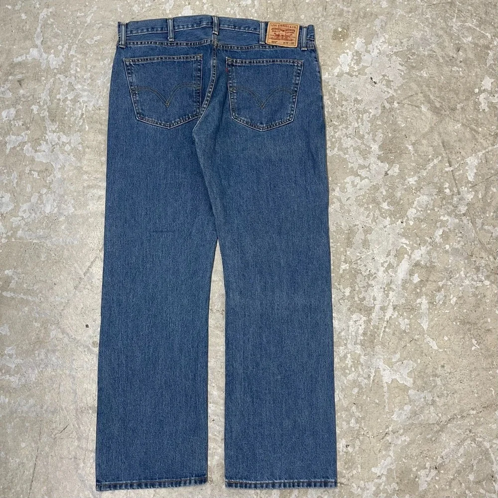 Levis Jeans Mens 38x32 Blue Pants 505 Straight Mid Rise‎ Denim Cotton Workwear